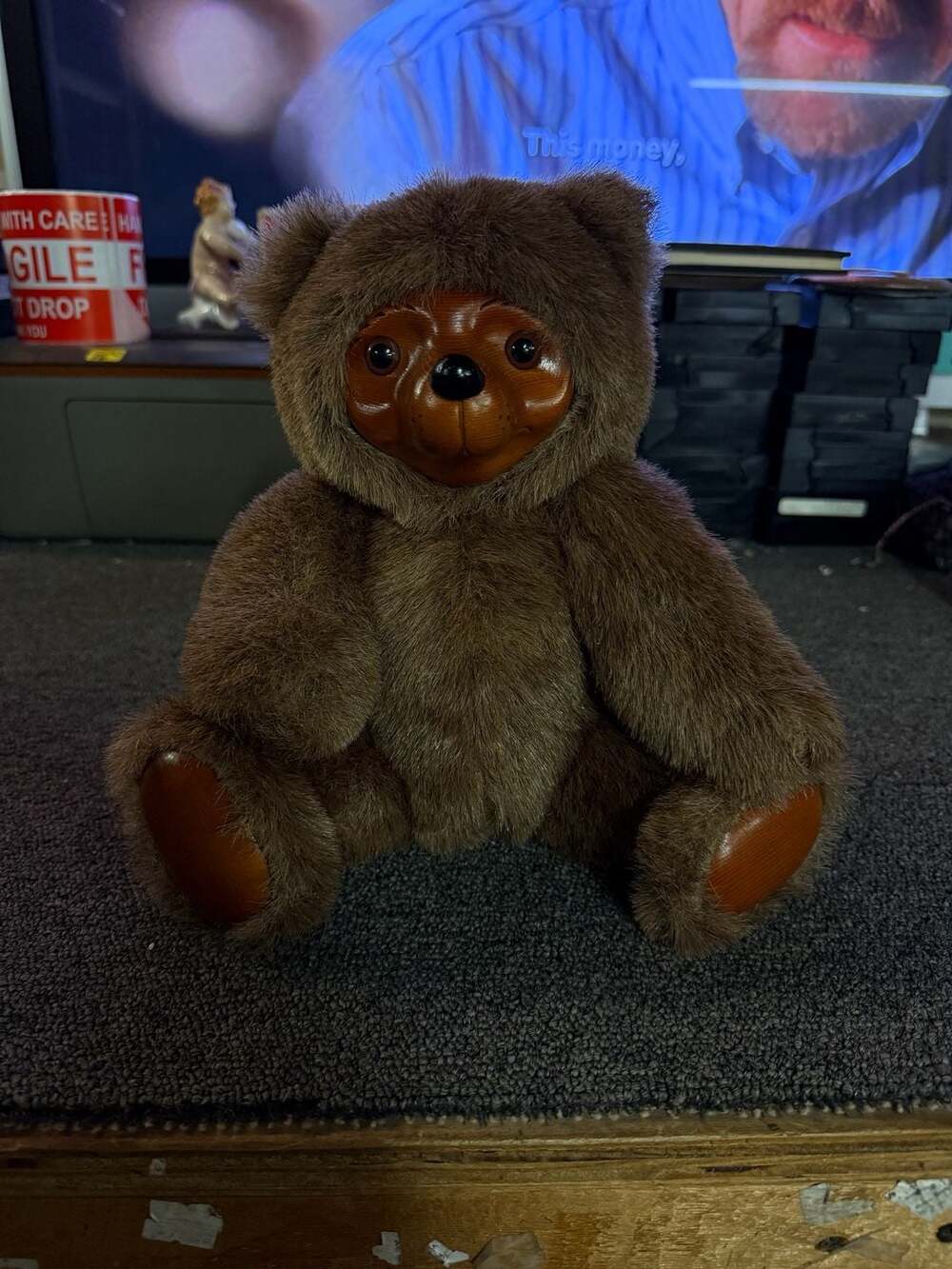 Vintage 1985 Robert Raikes Sherwood Bear #5452 by Applause with Wooden Face